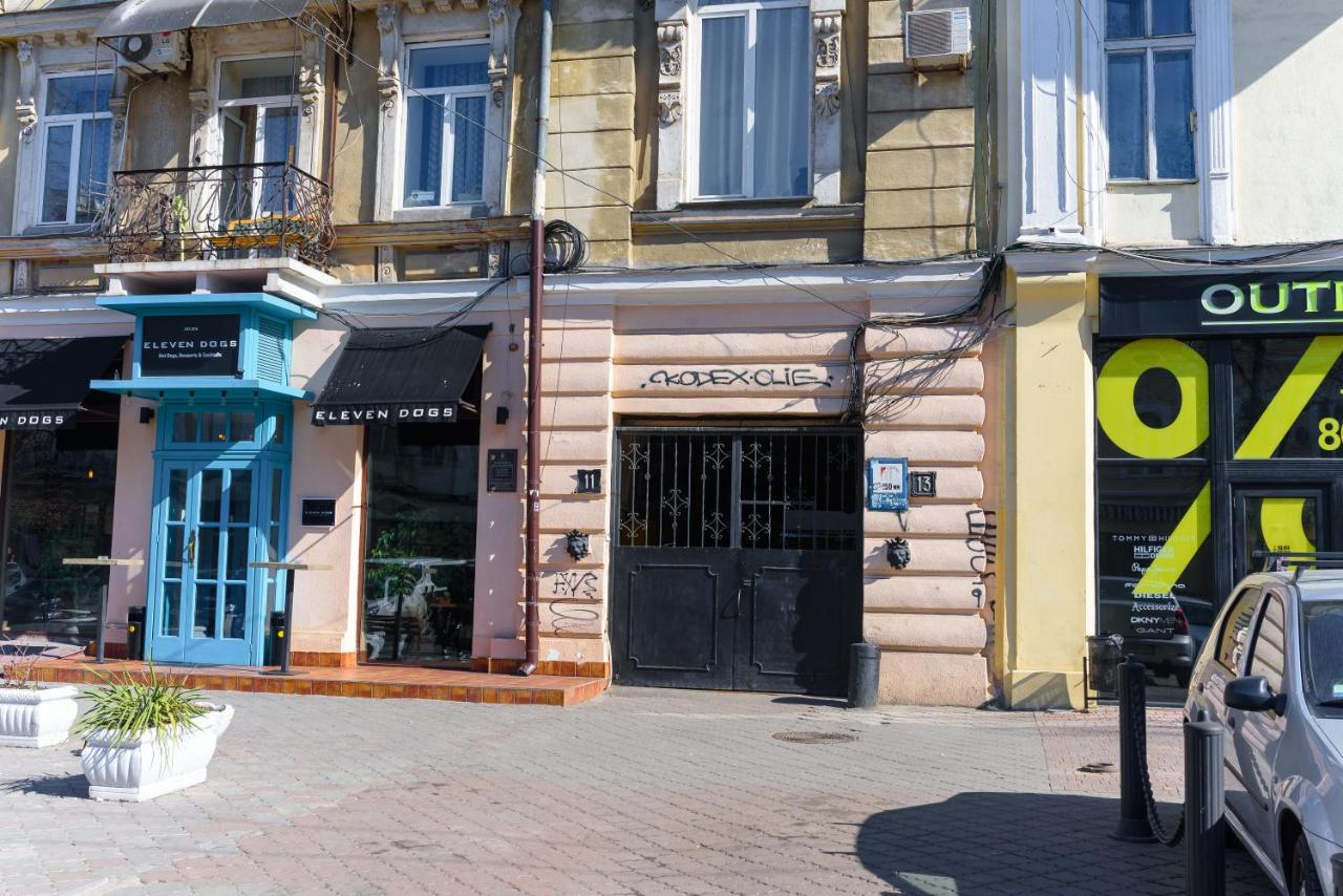 На Дерибасівській Odessa Eksteriør billede